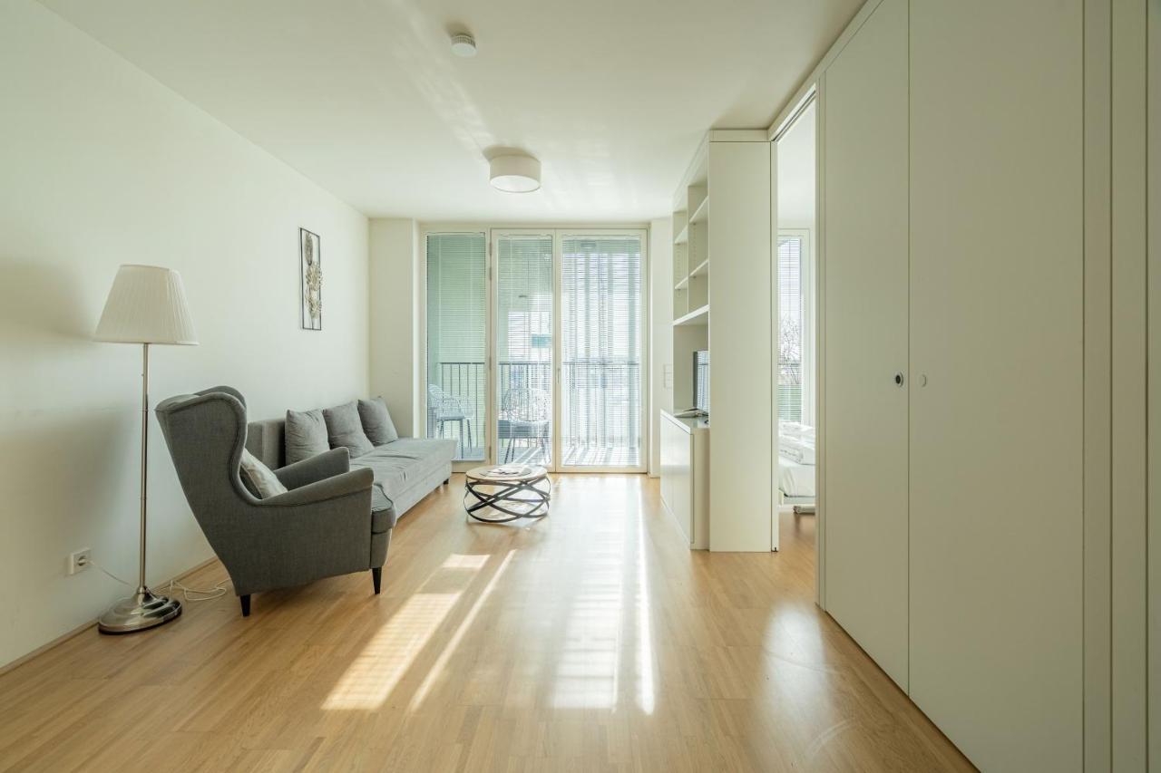 Easy Flat Green Prater เวียนนา ภายนอก รูปภาพ